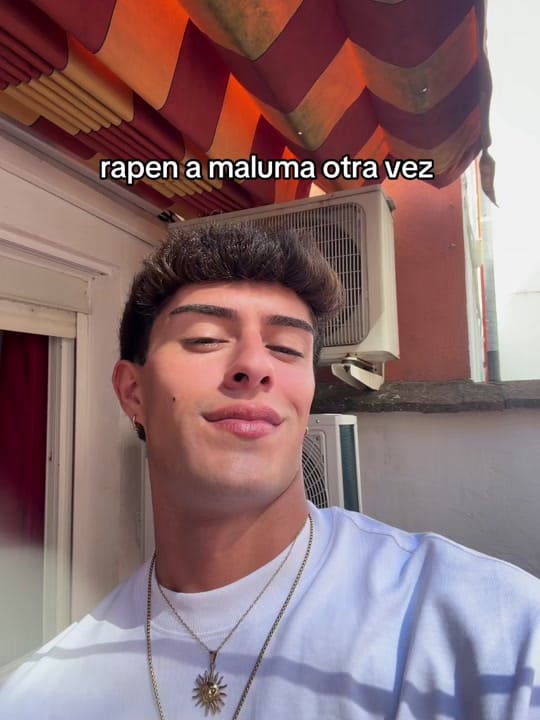 Post 9 by carloss :(: on TikTok (video)