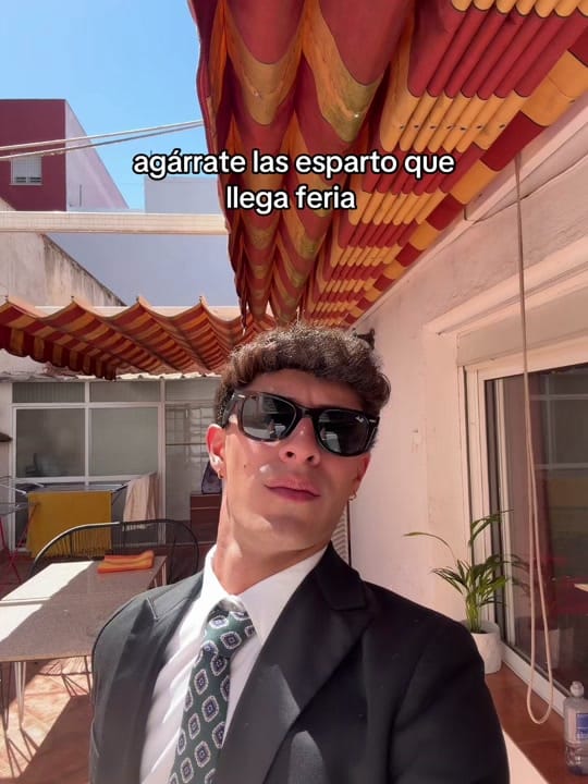 Post 5 by carloss :(: on TikTok (video)