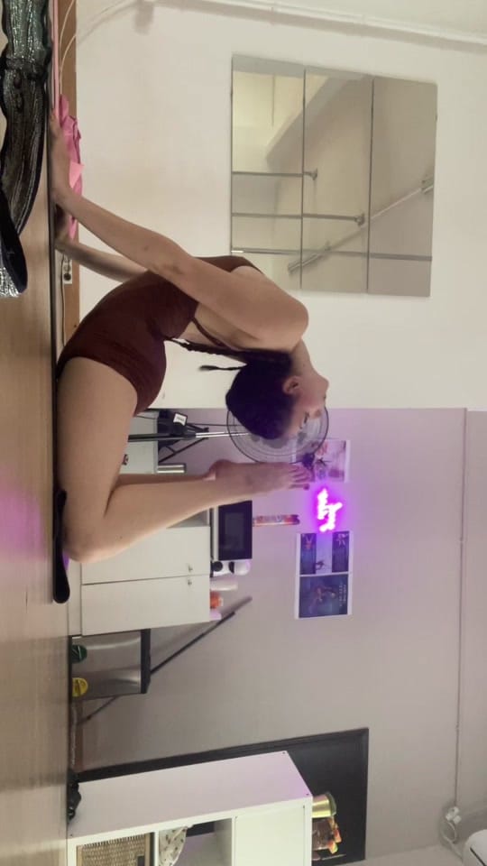 Post 2 by Enamorada del diablo on TikTok (video)