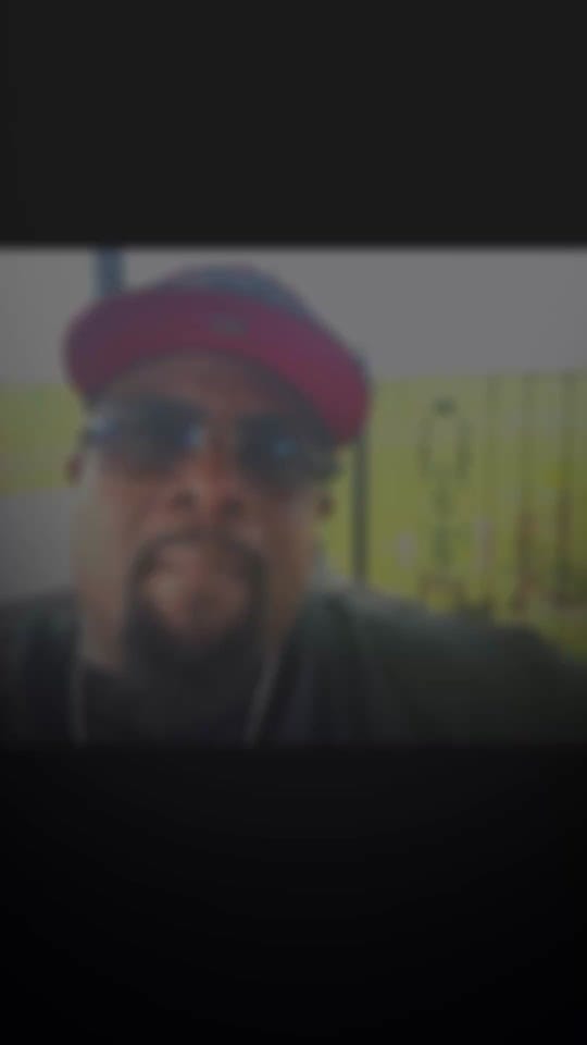 Post 3 by Samuel Blakes on TikTok (video)