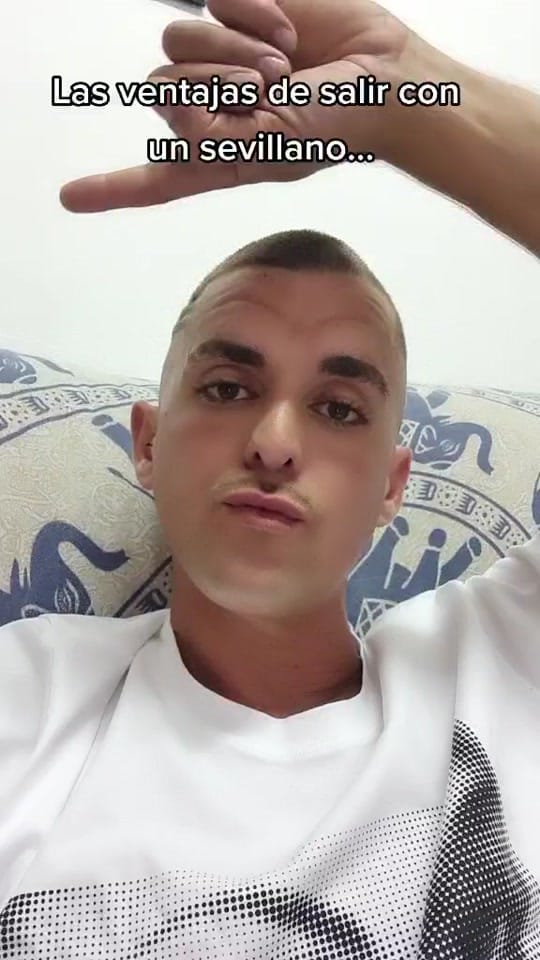 Post 8 by Juan José Silvestre on TikTok (video)