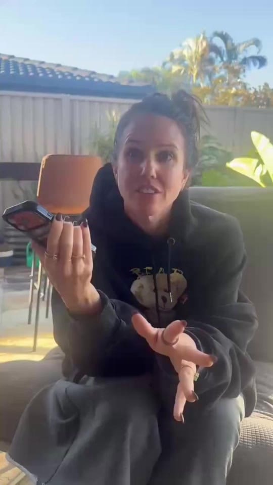 Post 9 by Sabbi the Store on TikTok (video)