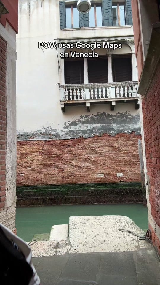 Post 1 by LOLA DOMINGUEZ on TikTok (video)