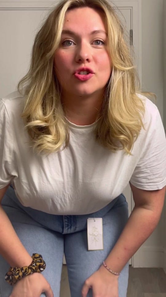 Post 1 by Sophie Edwards on TikTok (video)