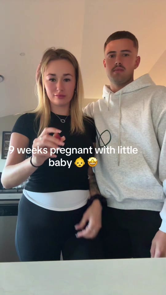 Post 5 by ℤ𝕠𝕖ℂ𝕙𝕒𝕣𝕝𝕠𝕥𝕥𝕖🦋🤍 on TikTok (video)