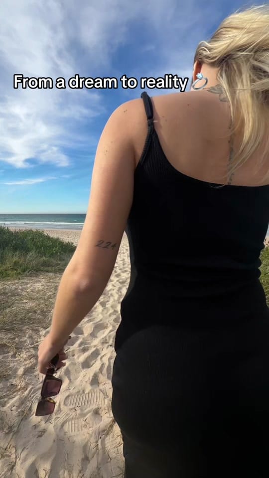Post 3 by ℤ𝕠𝕖ℂ𝕙𝕒𝕣𝕝𝕠𝕥𝕥𝕖🦋🤍 on TikTok (video)