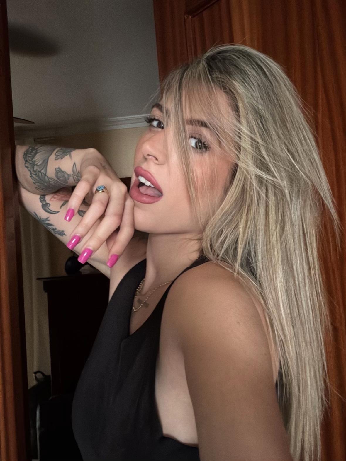 Post 4 by Wuuuuiri on TikTok (video)