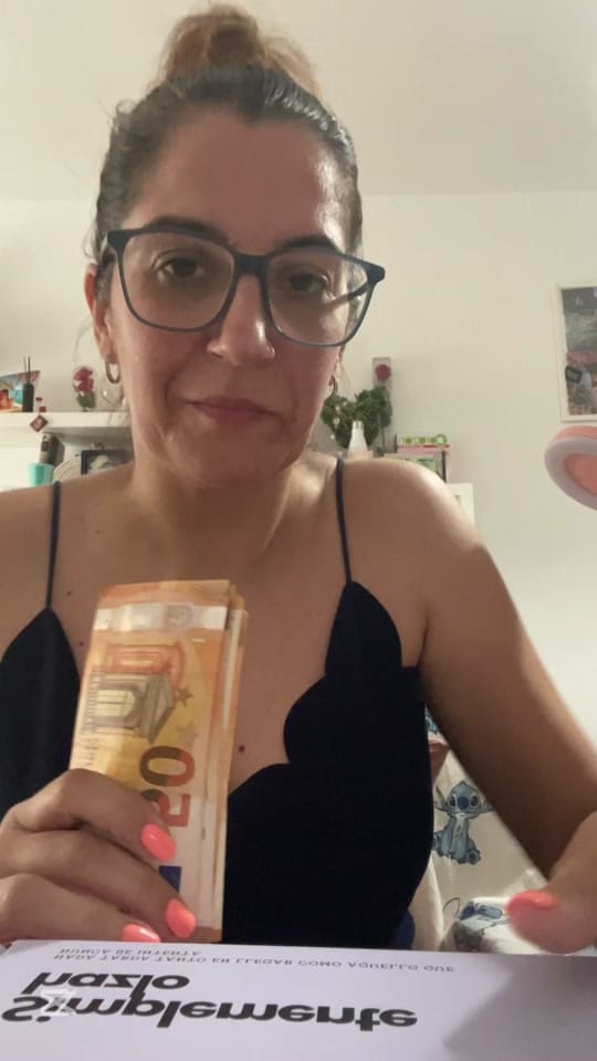 Post 8 by Carmen Mari 💕 on TikTok (video)