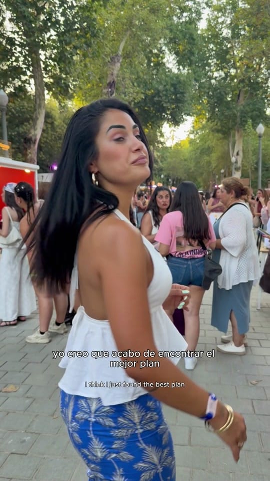 Post 4 by COMO CON MIMI on TikTok (video)