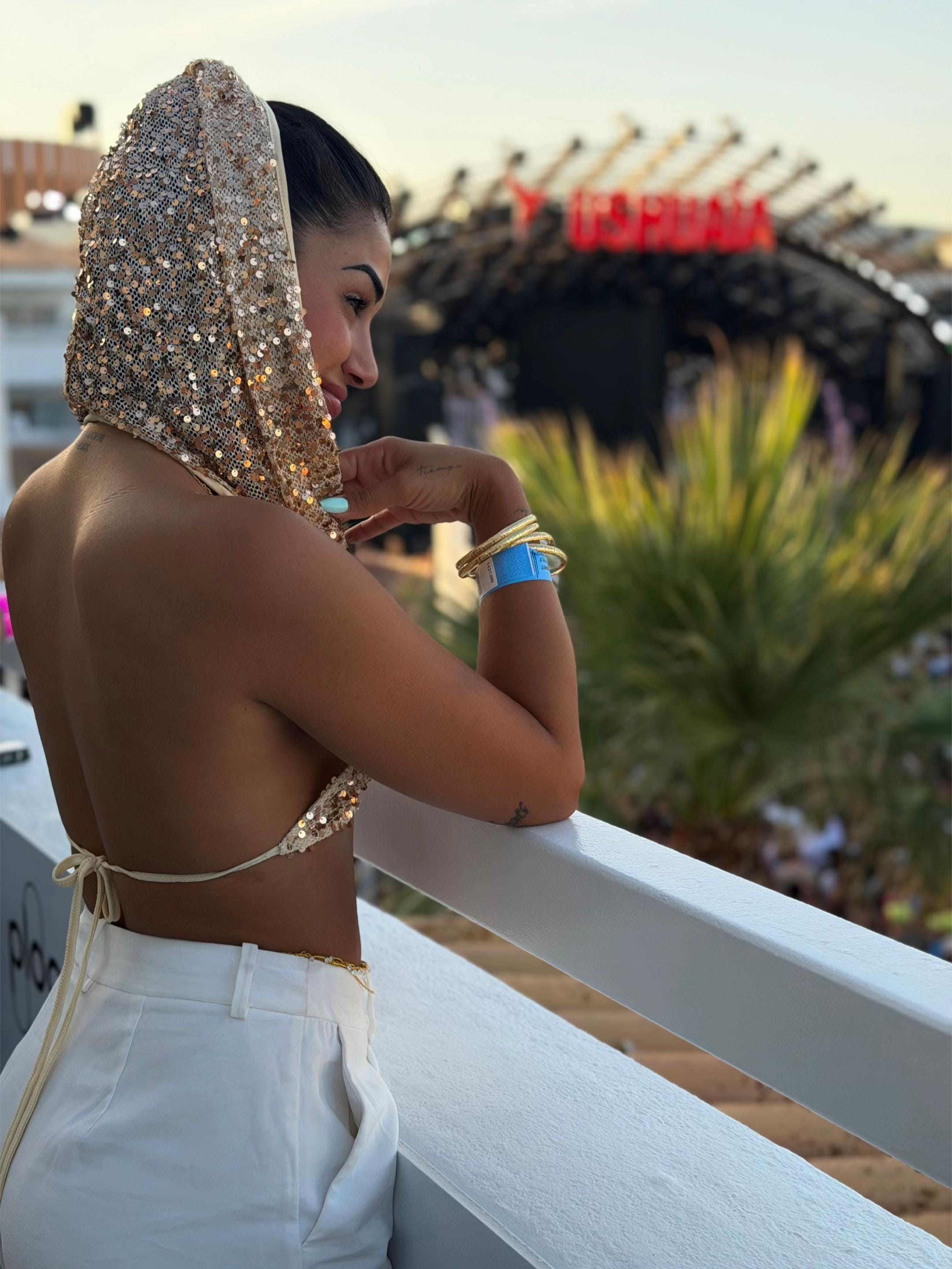 Post 3 by COMO CON MIMI on TikTok (video)
