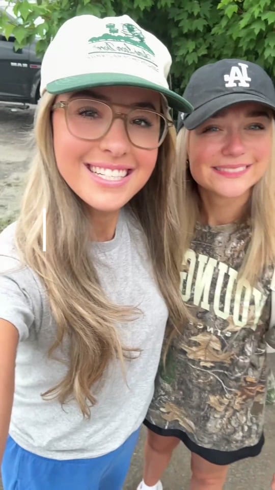 Post 2 by SYDNEY TUCKER on TikTok (video)