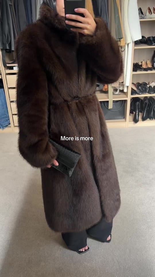 Post 9 by Viktoria & Woods on TikTok (video)