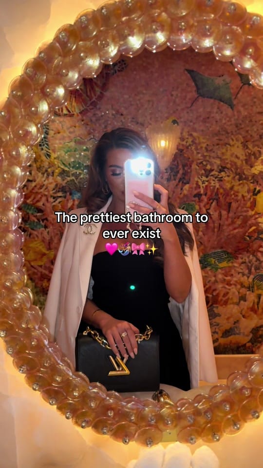 Post 4 by Michelle Victoria on TikTok (video)