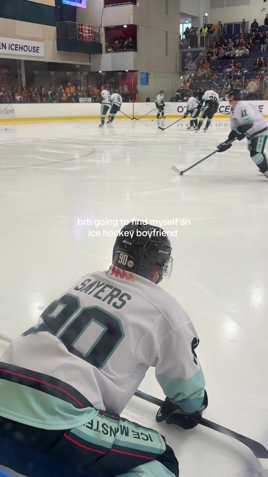 Post 2 by Bella Davidson on TikTok (video)