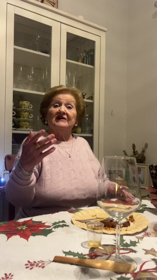 Post 5 by labisirosario on TikTok (video)