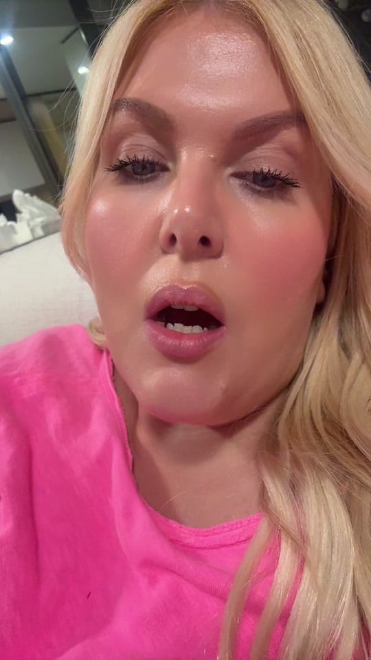 Post 3 by AskEllenBeauty on TikTok (video)