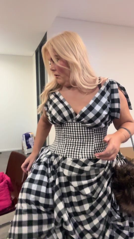 Post 10 by AskEllenBeauty on TikTok (video)