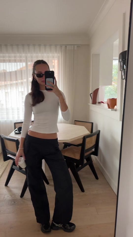Post 2 by Emma Blaz on TikTok (video)