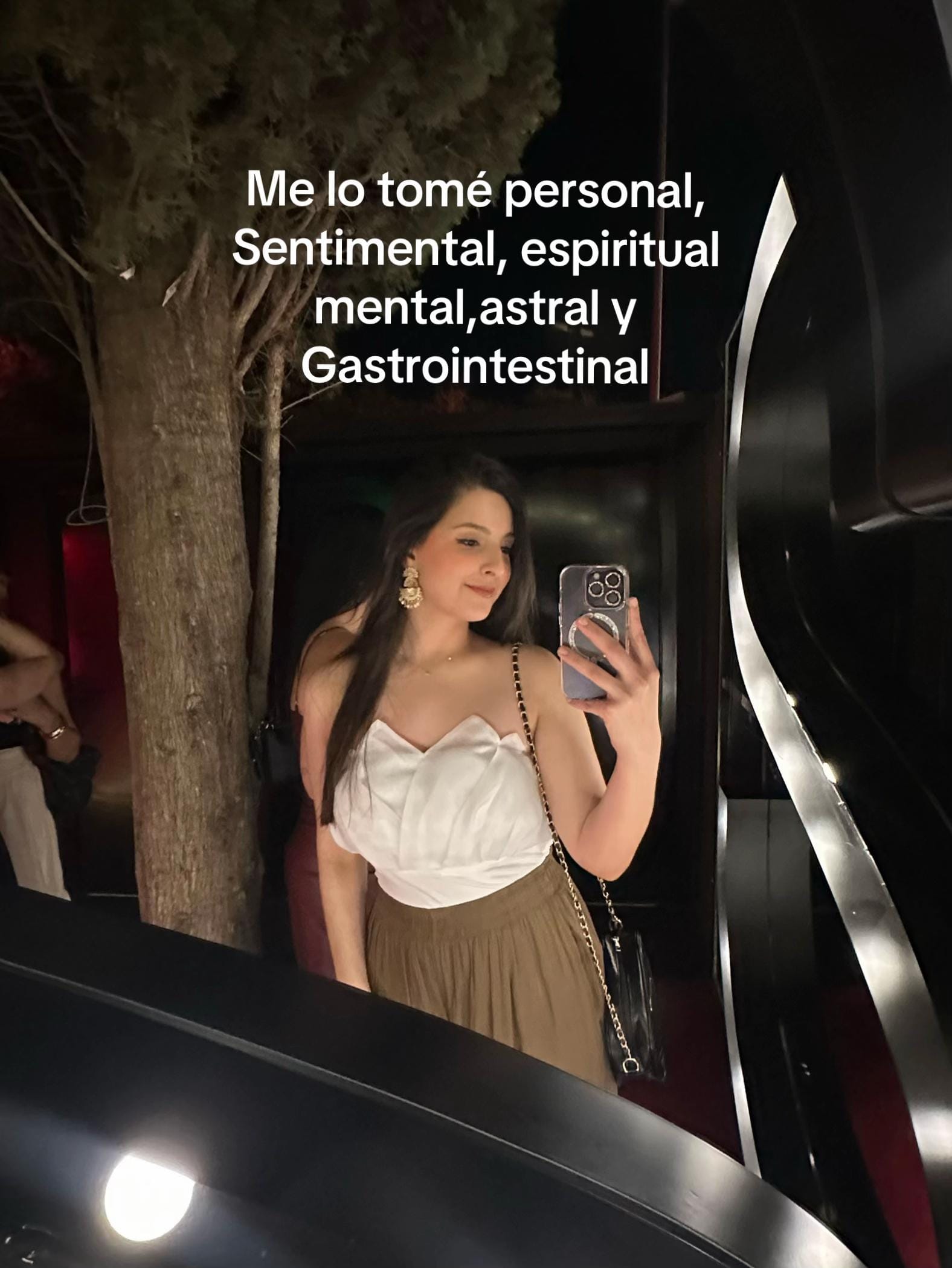 Post 4 by sofia on TikTok (video)