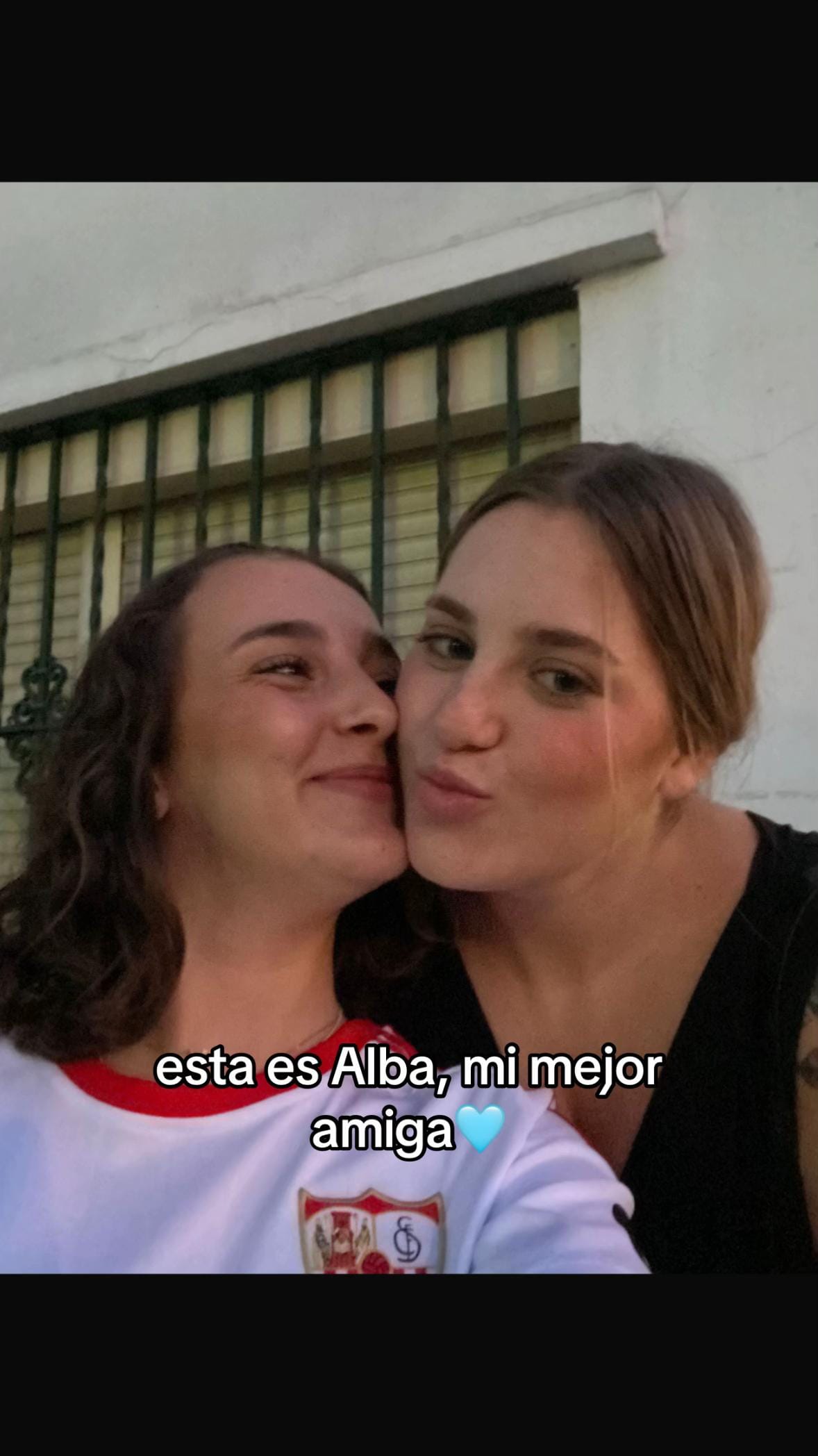 Post 8 by luu 🎗️ on TikTok (video)