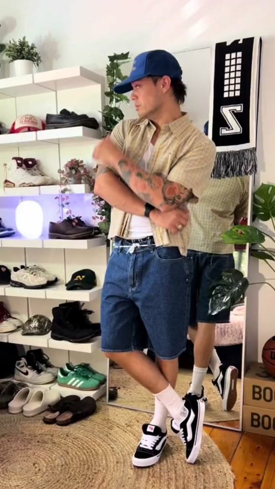Post 8 by Lee on TikTok (video)