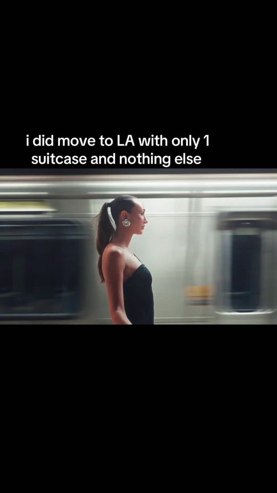 Post 1 by WHO IS CHLOE on TikTok (video)
