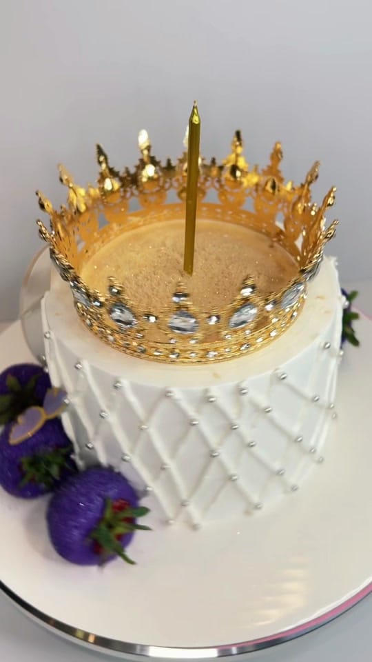 Post 9 by DA’s Sweet Creations & Events on TikTok (video)
