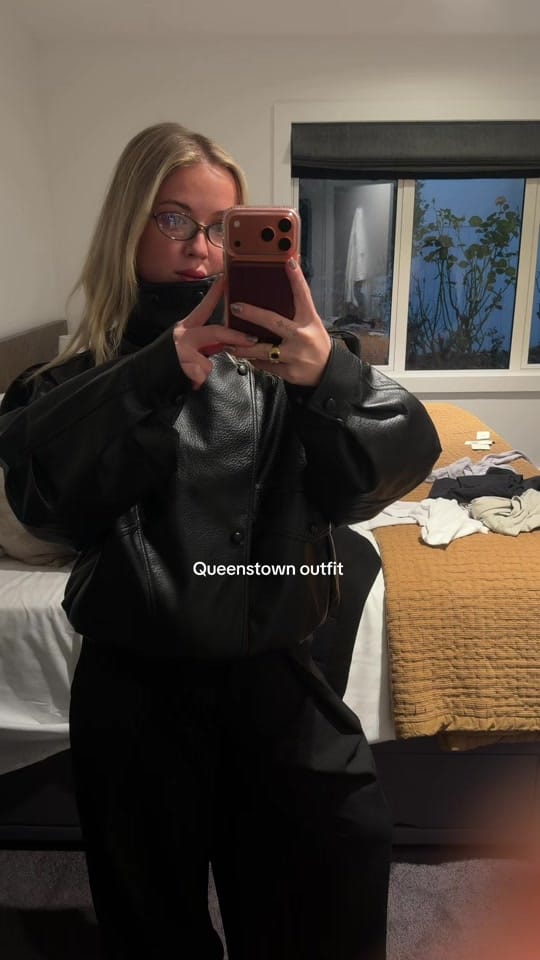 Post 2 by Chlo on TikTok (video)