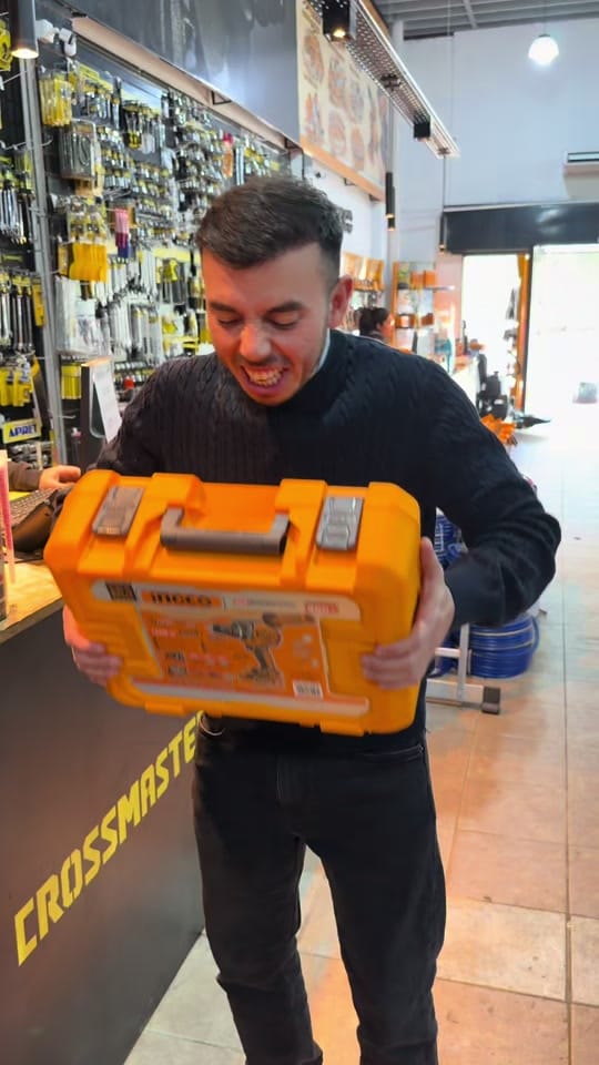 Post 3 by Gemelo Ferreteria on TikTok (video)