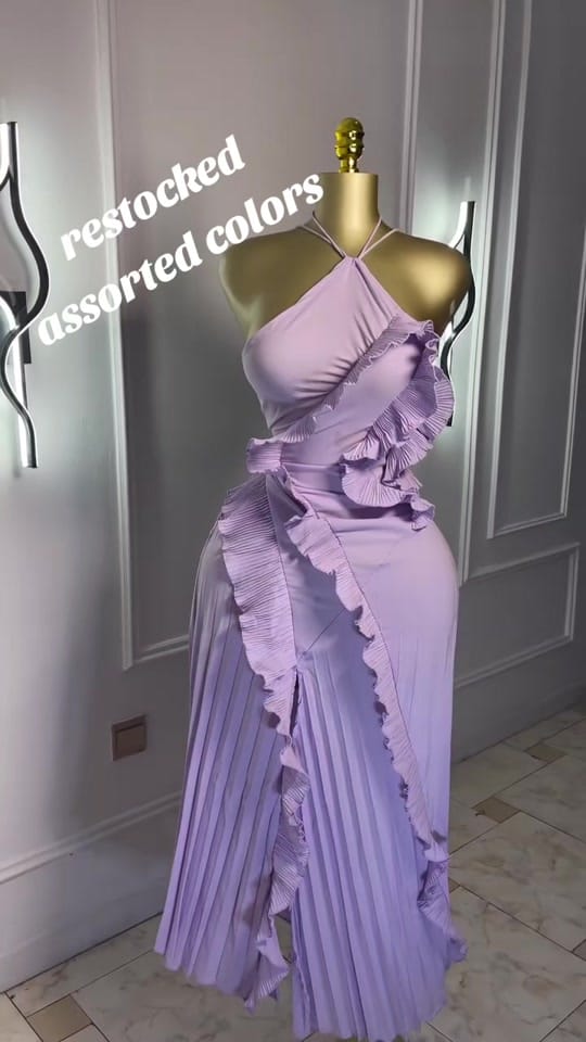 Post 10 by Zee's creativity clothing 🦋🦋 on TikTok (video)
