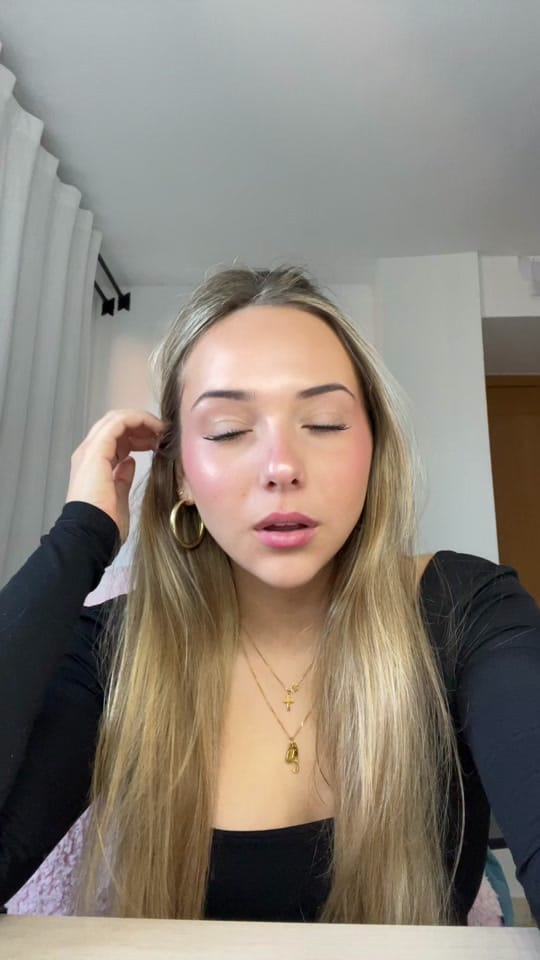 Post 8 by liaavayaa on TikTok (video)
