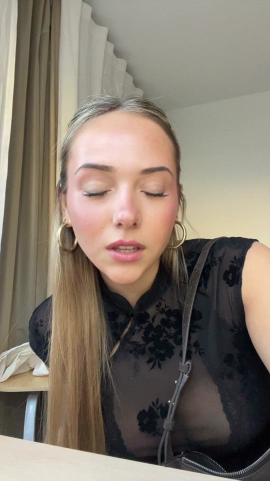Post 4 by liaavayaa on TikTok (video)