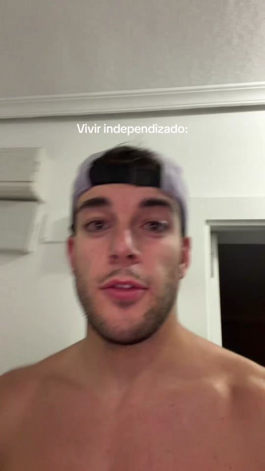 Post 4 by Julio Lopez on TikTok (video)