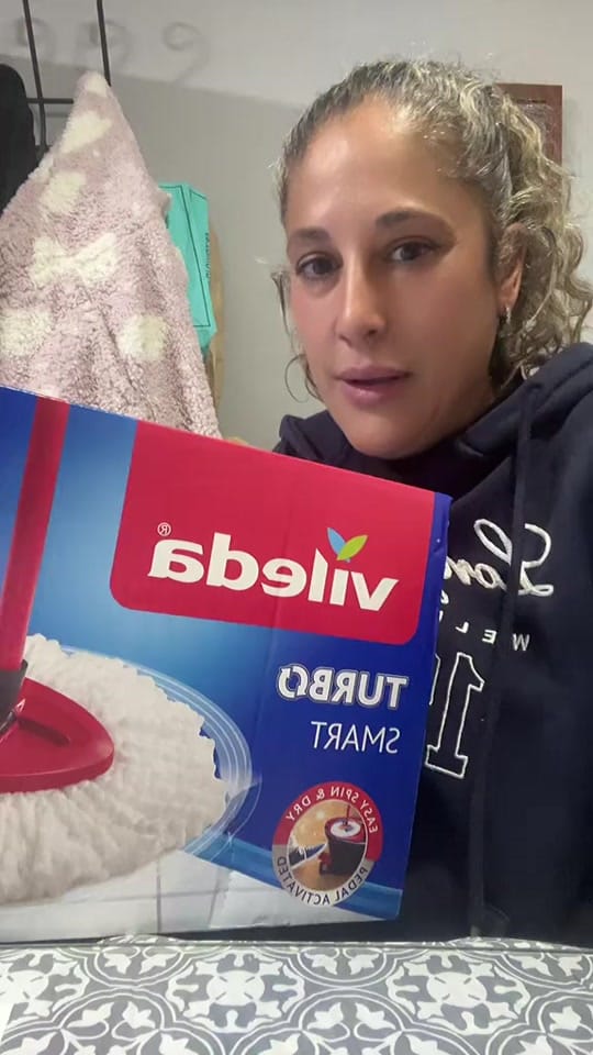 Post 1 by La sevillana on TikTok (video)