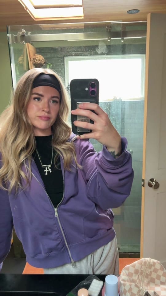 Post 6 by Sydney on TikTok (video)