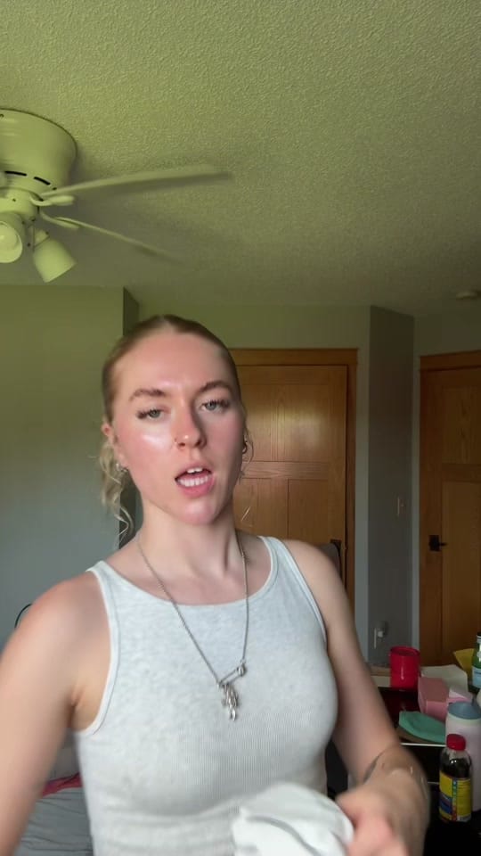 Post 10 by Sydney on TikTok (video)