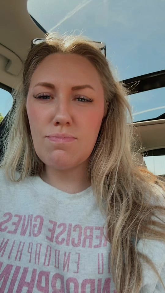 Post 8 by Alexandra Elizabeth on TikTok (video)