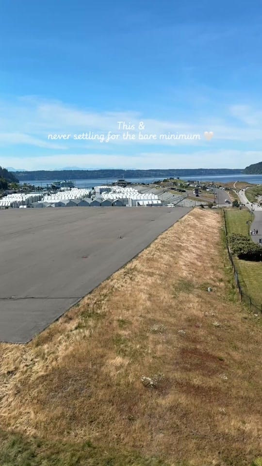 Post 1 by Alexandra Elizabeth on TikTok (video)
