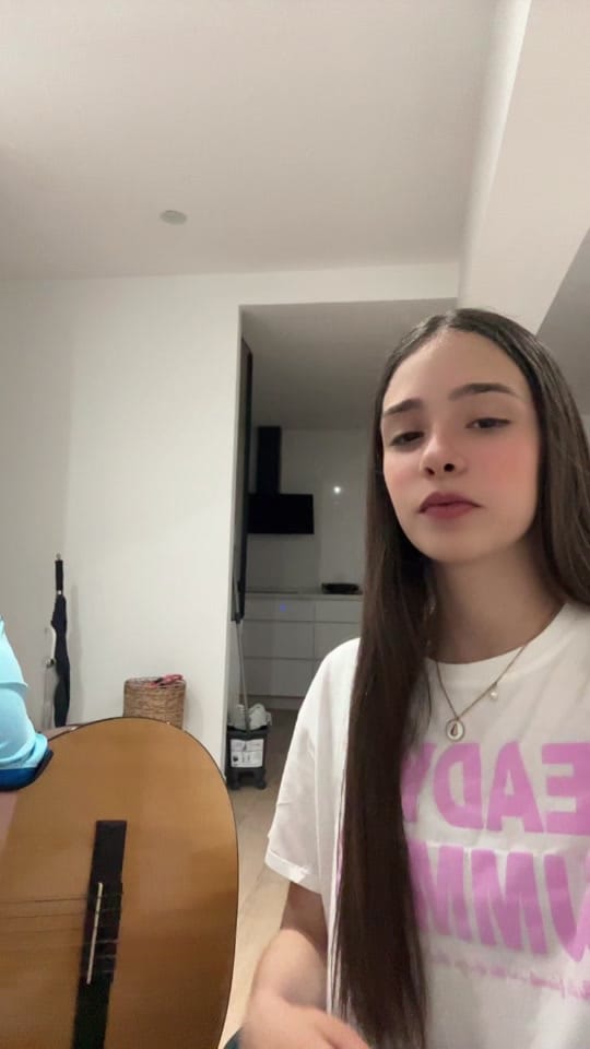 Post 4 by CeliaPuntas_oficial on TikTok (video)