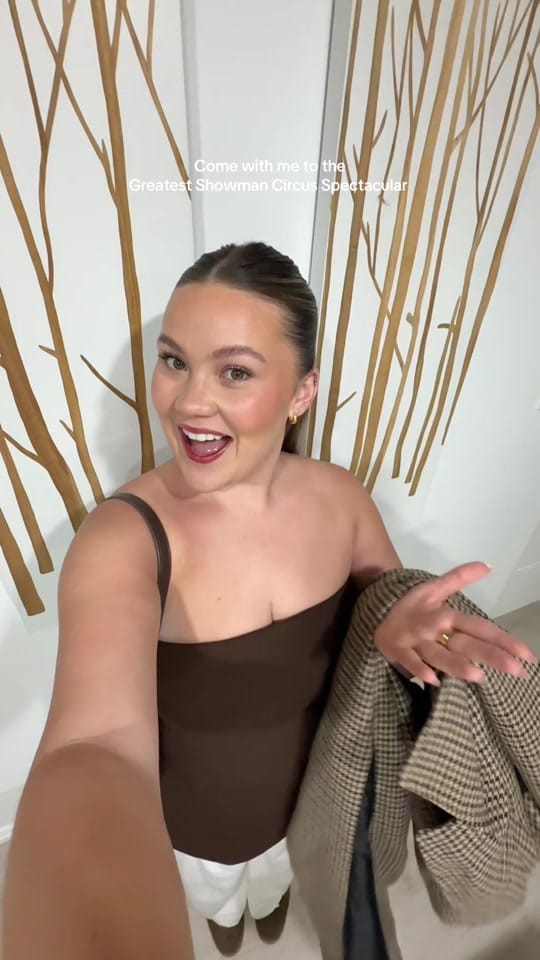 Post 4 by Monique on TikTok (video)