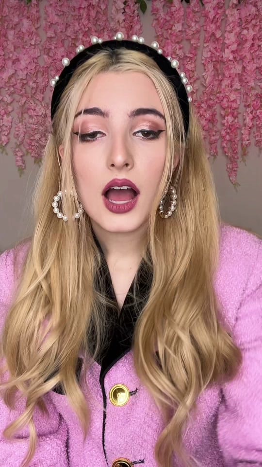 Post 9 by elle💗 on TikTok (video)