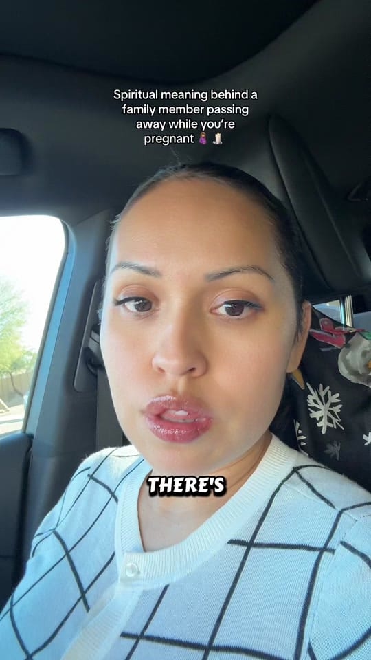 Post 8 by Stephanie Martinez ✨👁️ on TikTok (video)
