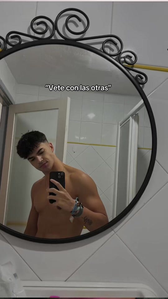 Post 2 by Illan on TikTok (video)