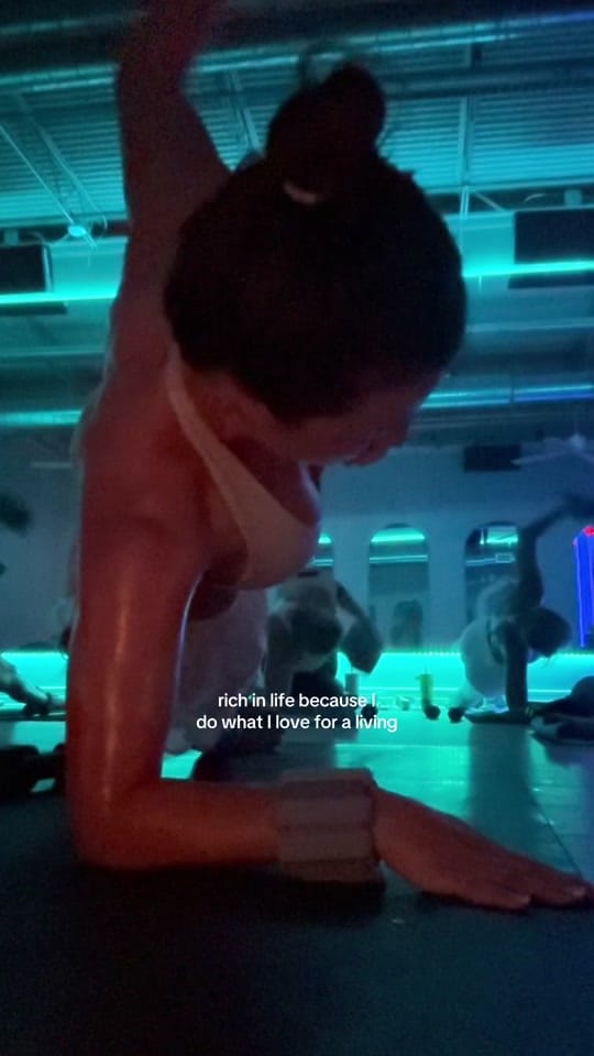 Post 4 by ashley nicole on TikTok (video)