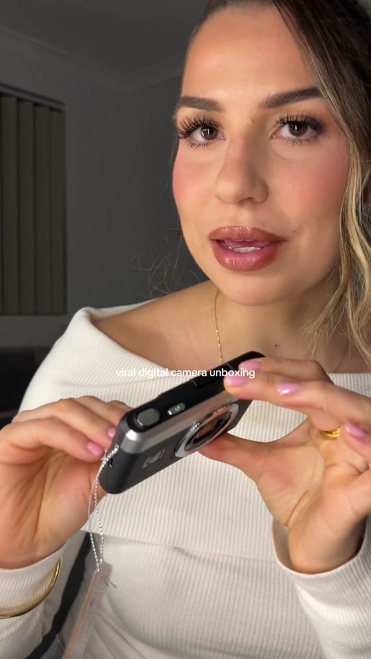 Post 9 by Camilla ⚡️ on TikTok (video)