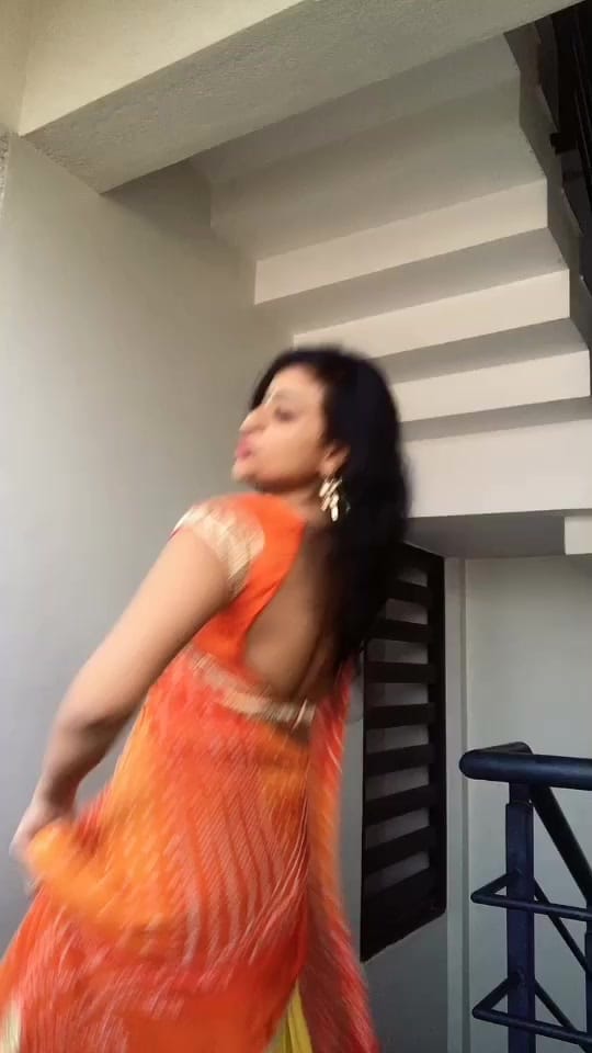 Post 7 by Aarti Priyanka on TikTok (video)