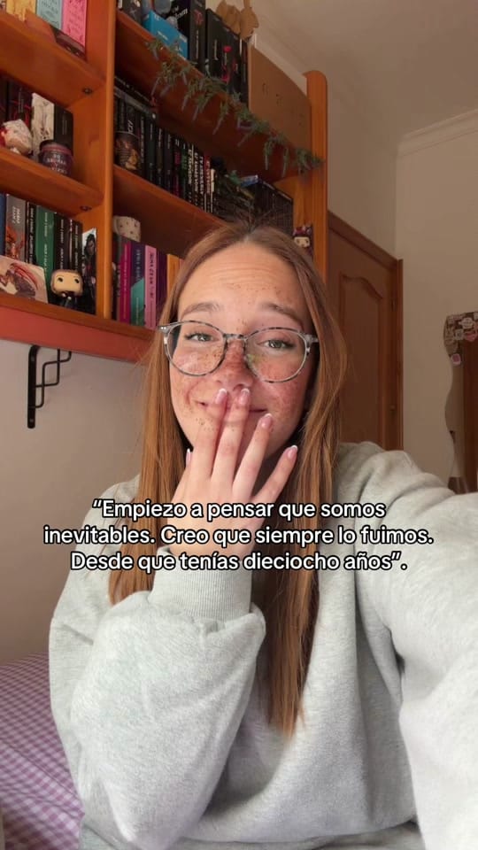 Post 2 by Books.sis💫 on TikTok (video)