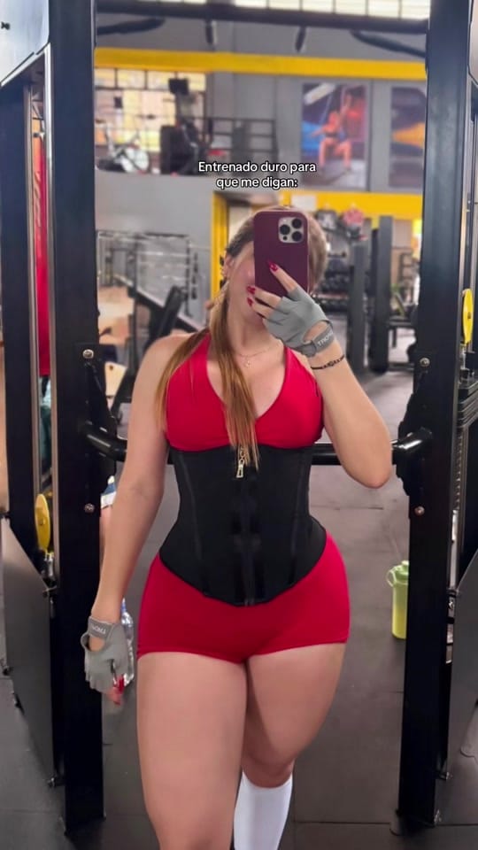 Post 5 by 🦁Vivi Villada 🇨🇴 on TikTok (video)