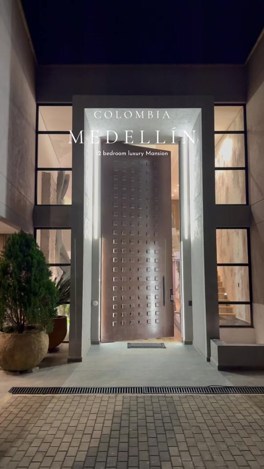 Post 8 by Colombia Wild - Villas, Yates on TikTok (video)