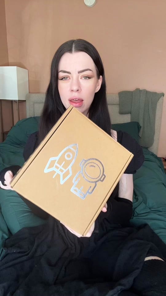 Post 3 by Cherie Louise on TikTok (video)